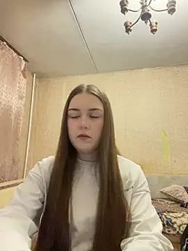 Yaseniya  online show from January 2026 12:22:01 PM