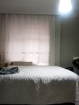 Snapshot of NovaMia chatting on February 2026 08:12:02 AM NovaMia online show from February 2026 08:12:02 AM