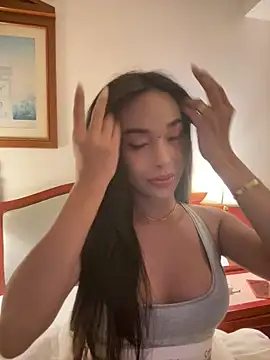 Snapshot of ValeriaDion chatting on September 2025 06:16:01 AM ValeriaDion online show from September 2025 06:16:01 AM