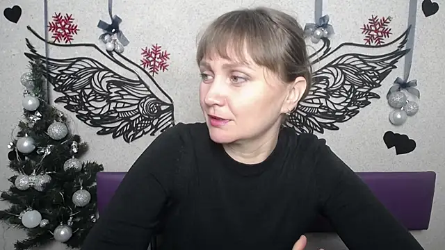 KellyClar online show from December 2025 06:06:01 AM