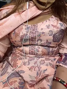 butterflyslay online show from February 2026 03:29:01 AM