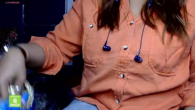 butterflyslay online show from March 2026 06:28:01 AM