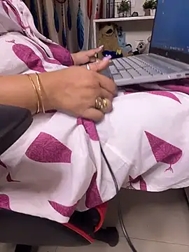 butterflyslay online show from March 2026 04:21:02 AM