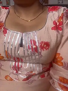 butterflyslay online show from February 2026 02:31:02 AM