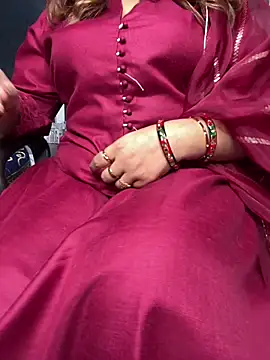 butterflyslay online show from February 2026 02:17:02 AM