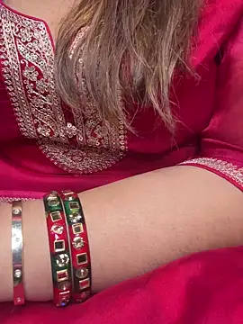 butterflyslay online show from February 2026 03:49:02 AM