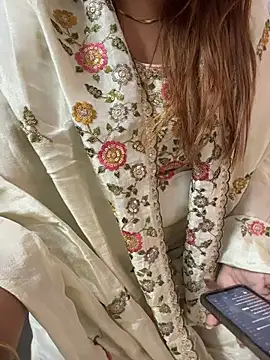 butterflyslay online show from April 2026 04:03:01 AM