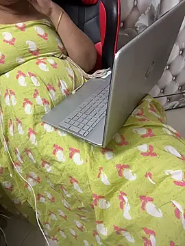 butterflyslay online show from April 2026 06:53:01 PM