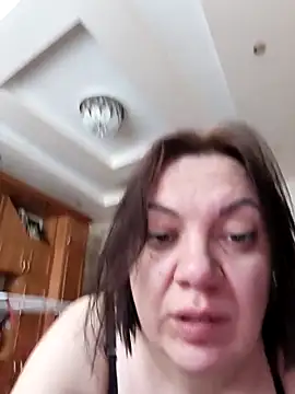 Snapshot of LimonLoveqw chatting on February 2026 05:39:01 AM LimonLoveqw online show from February 2026 05:39:01 AM