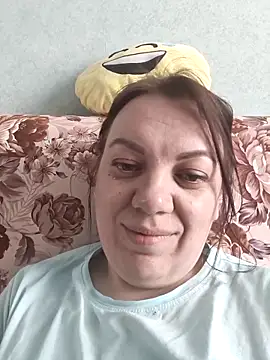 Snapshot of LimonLoveqw chatting on February 2026 07:43:01 AM LimonLoveqw online show from February 2026 07:43:01 AM