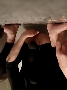 Olivassl22 online show from April 2026 09:59:02 PM