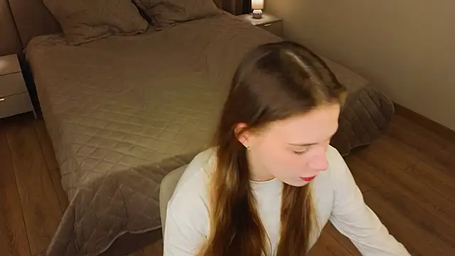 Snapshot of LouieRemeder chatting on December 2025 04:07:01 AM LouieRemeder online show from December 2025 04:07:01 AM