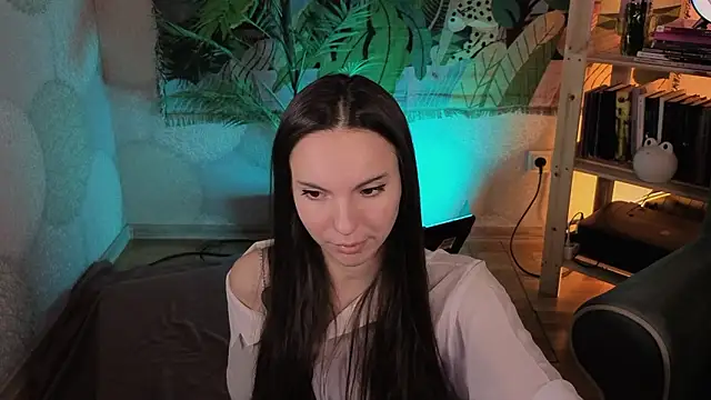 AliceLidell online show from March 2026 05:00:01 AM