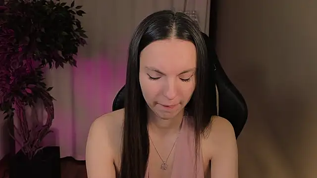 AliceLidell online show from February 2026 05:05:02 AM