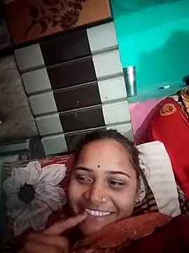 Aaisha 01 online show from December 2025 08:52:01 AM