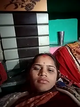 Snapshot of Aaisha_01 chatting on December 2025 03:18:02 PM Aaisha 01 online show from December 2025 03:18:02 PM