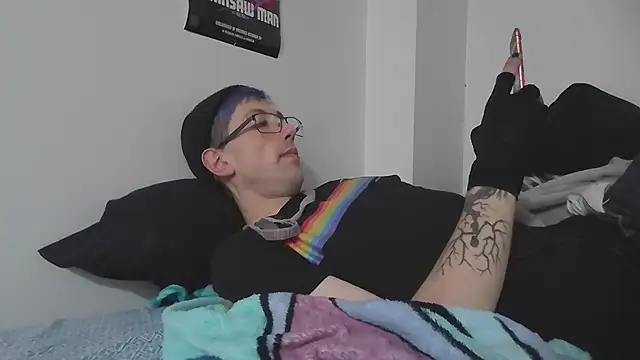 Snapshot of AskAveryAnything chatting on December 2025 02:15:02 AM AskAveryAnything online show from December 2025 02:15:02 AM