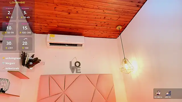 emily burton18 online show from April 2026 06:10:01 PM