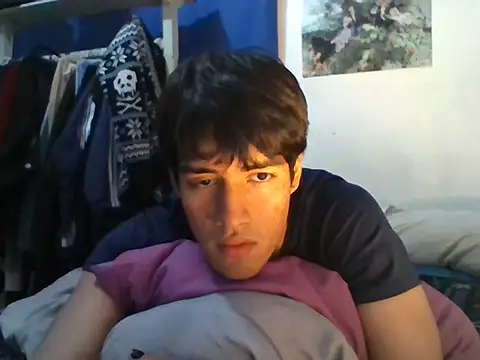 isalexhot online show from December 2025 08:36:01 PM