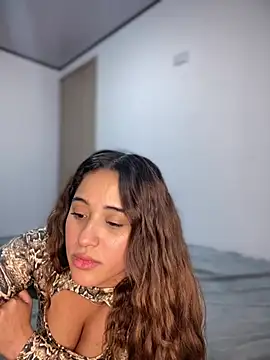 cherryluv   online show from January 2026 02:31:02 PM