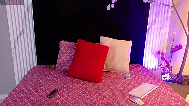 bella moonlight cr online show from April 2026 03:33:01 AM