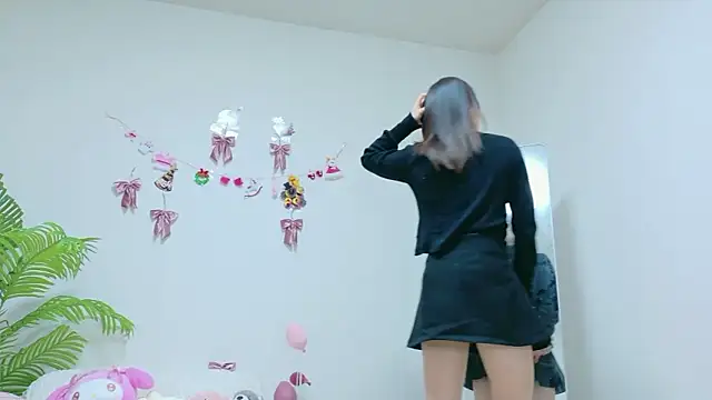 ayu-jpnk online show from April 2026 12:34:01 PM