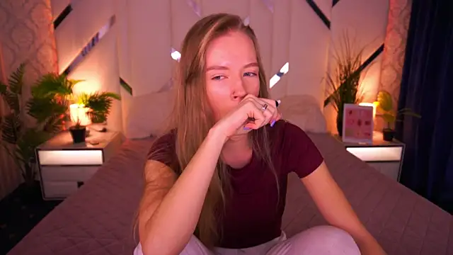 MollyyMayy online show from January 2026 09:34:02 AM