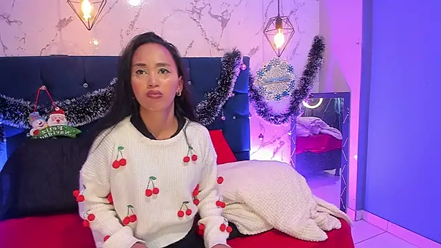 Snapshot of Seleny_fitness1 chatting on December 2025 11:16:02 AM Seleny fitness1 online show from December 2025 11:16:02 AM