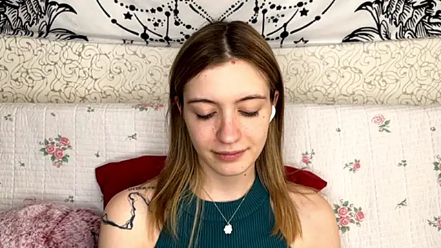 Shining Robi online show from February 2026 12:38:01 PM