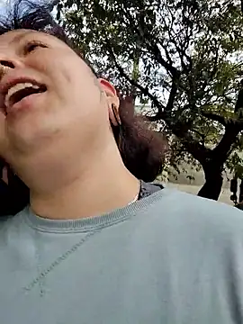 Divine Pouvoir online show from February 2026 08:06:01 PM