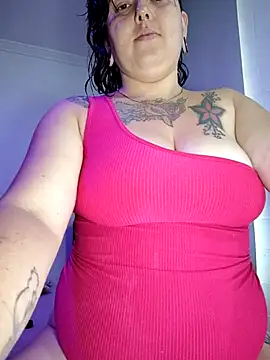 Divine Pouvoir online show from April 2026 09:10:01 PM