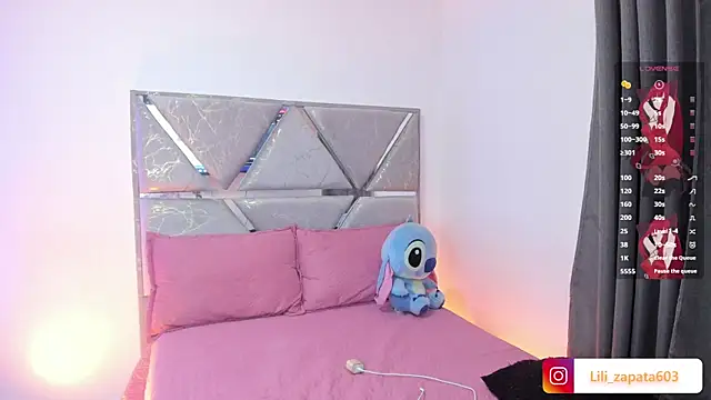 Lilicopper    online show from May 2026 11:46:01 PM