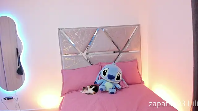 Lilicopper    online show from May 2026 01:48:07 AM