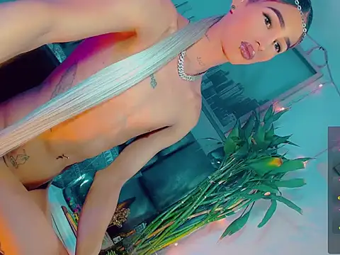 agathaferrer3 online show from April 2026 12:29:02 AM