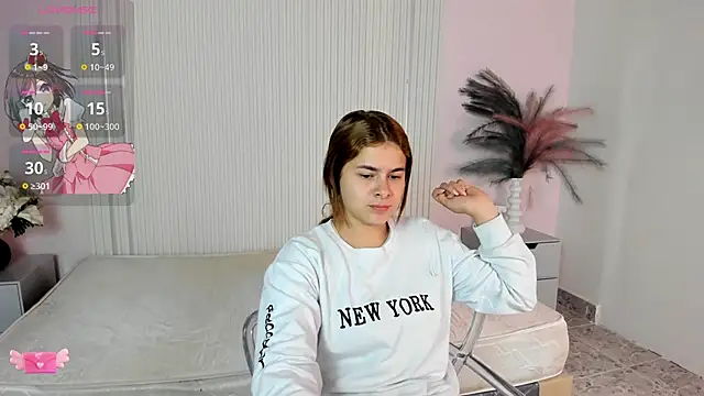 VivianOwen9 online show from February 2026 12:06:02 PM