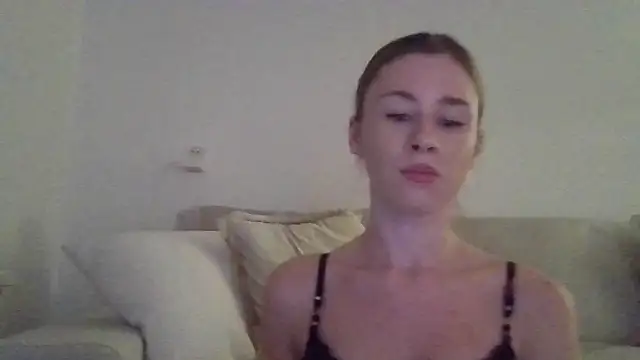 Snapshot of xxQueenxx chatting on December 2025 07:20:01 PM xxQueenxx online show from December 2025 07:20:01 PM