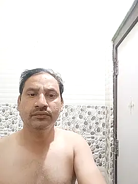 Snapshot of Nagurvali143 chatting on December 2025 03:24:02 AM Nagurvali143 online show from December 2025 03:24:02 AM