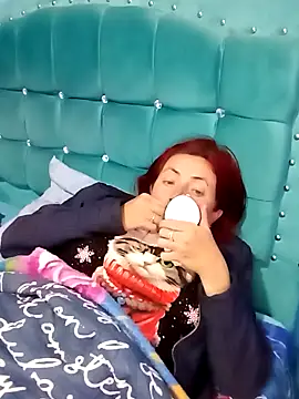 Snapshot of Annelis1 chatting on December 2025 05:33:01 AM Annelis1 online show from December 2025 05:33:01 AM