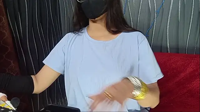 khushigoesnaughty0 online show from January 2026 07:07:02 PM