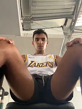 chico sweet online show from December 2025 04:24:02 PM