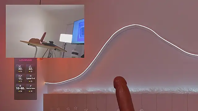 kylie river online show from December 2025 12:05:01 PM