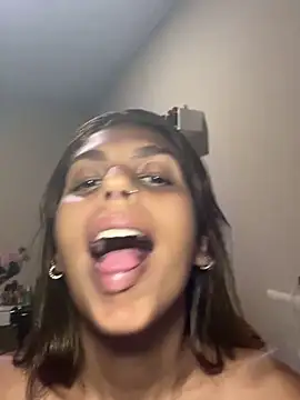 Snapshot of vanessalopess chatting on December 2025 02:38:02 AM vanessalopess online show from December 2025 02:38:02 AM