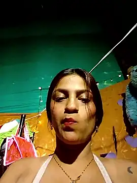 Natacha 31 online show from April 2026 07:14:01 PM