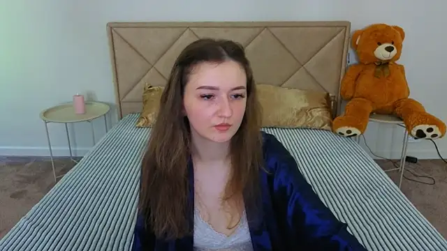 CyrenaLuxe online show from May 2026 11:58:02 AM