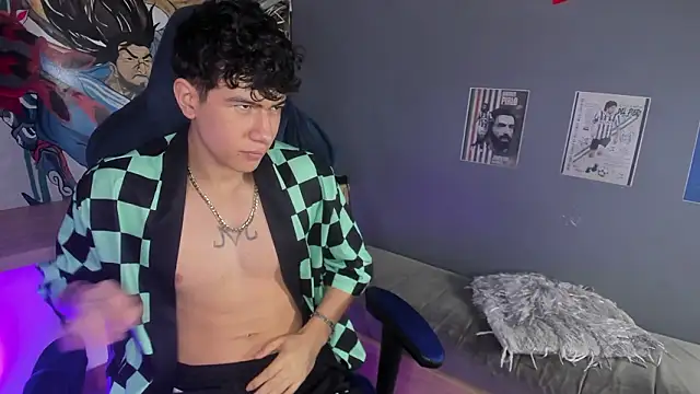 Snapshot of Criss_Adams chatting on February 2026 03:57:02 AM Criss Adams online show from February 2026 03:57:02 AM