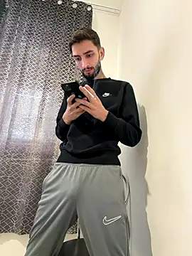 Juliann69Ramiro online show from January 2026 09:27:02 AM