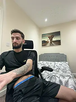 Juliann69Ramiro online show from January 2026 08:23:01 PM