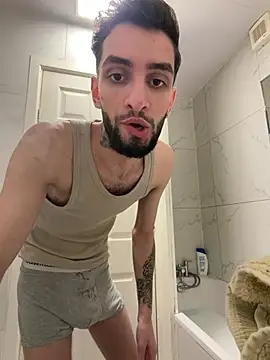 Juliann69Ramiro online show from February 2026 08:05:02 PM