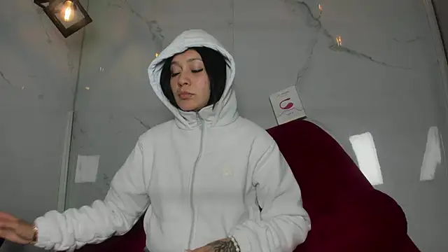 MiaFox 03 online show from February 2026 08:51:01 PM