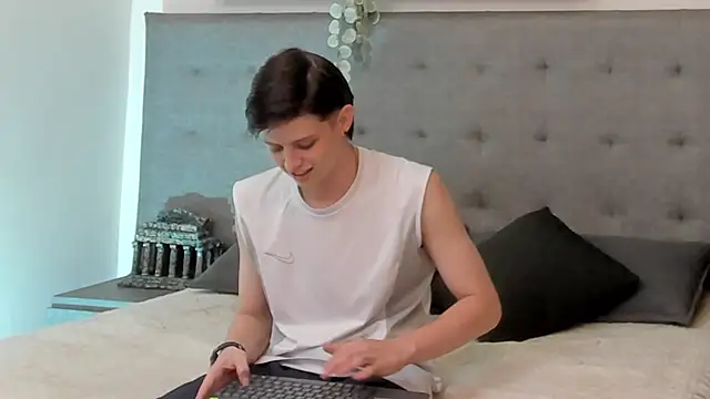 sebastamayo  online show from February 2026 04:09:02 AM